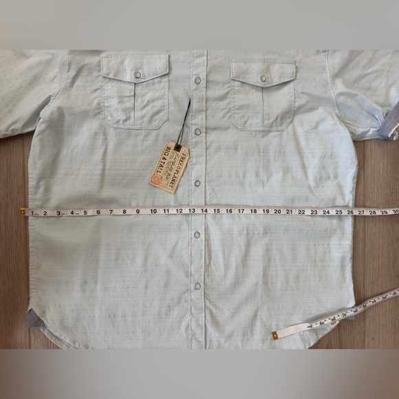 Free Planet Blue Casual Button Down 👔 - Picture 6 of 8